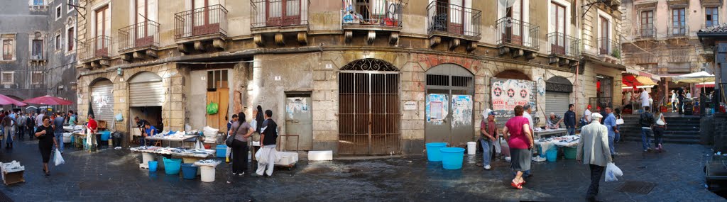 Mercato di Catania by Ciro Gargiulo