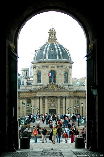 L'Institut de France by H. C. Steensen