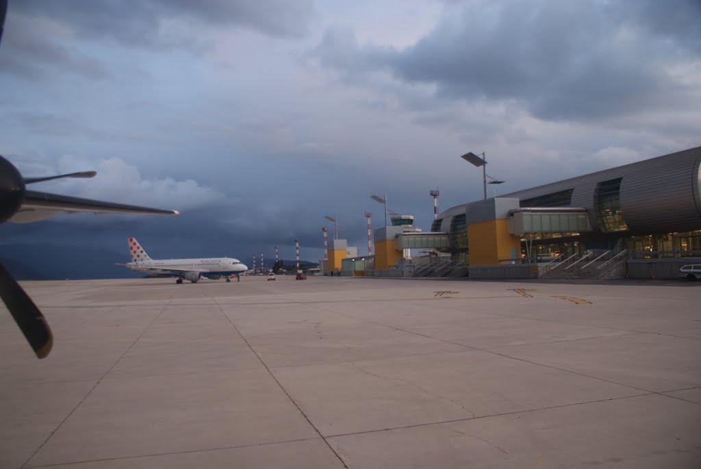 In Dubrovnik Cavtat Airport by Dmitriy Tkachenko