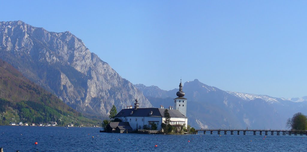 Gmunden OÖ Schloss Ort - 2007 Apr by salzk74