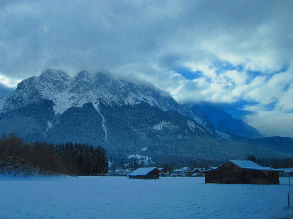 Zugspitze... by paul denric