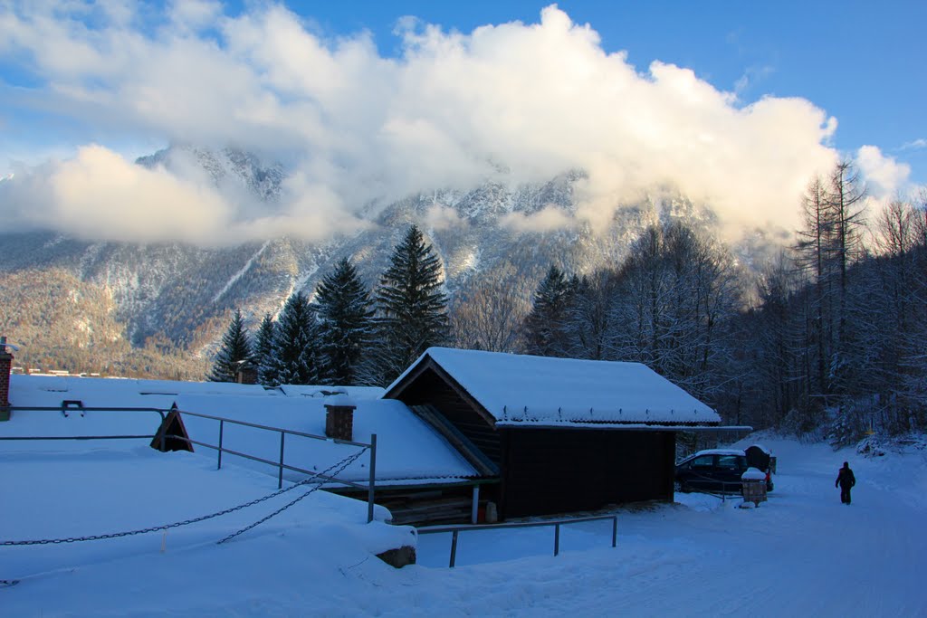 Mittenwald by paul denric