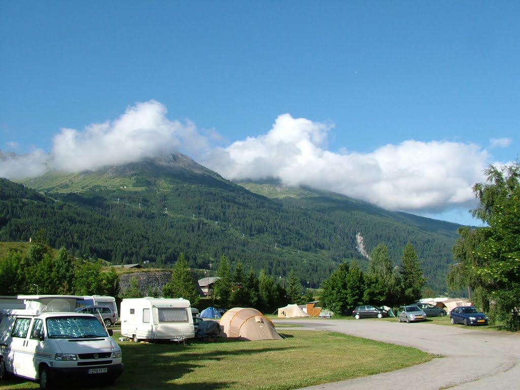 Camping Lanslevillard by Albert Miltenburg