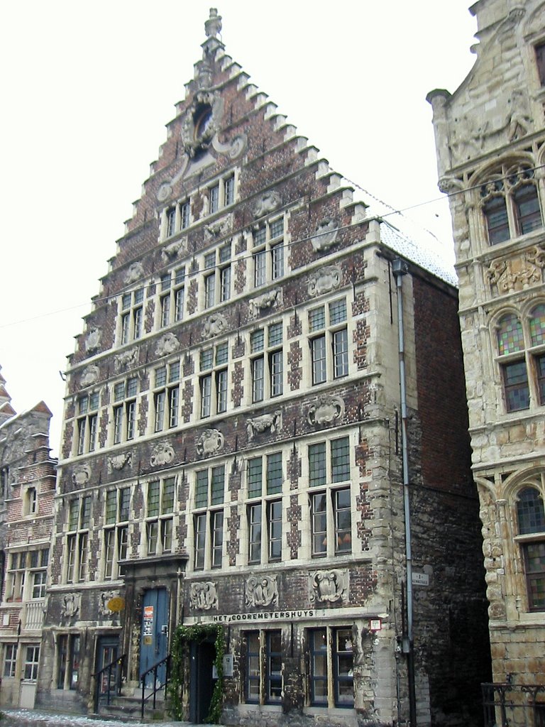 Gent - Graslei: House of the Grain Measurers (1698-baroque) by Peter Maes