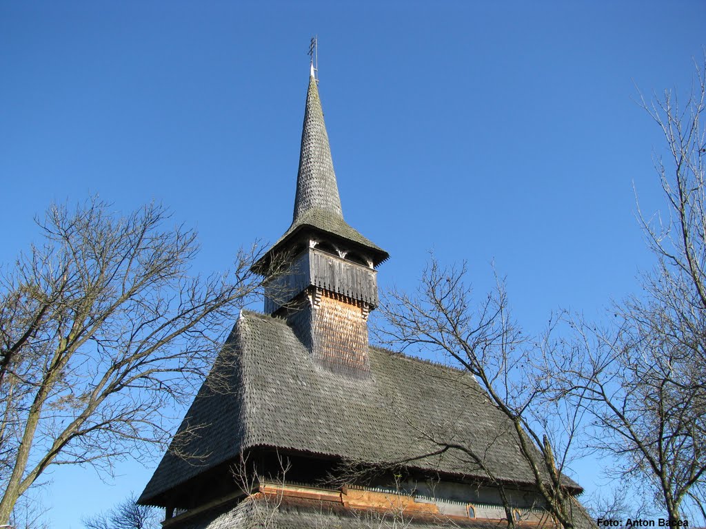 Wooden church in Bârsana / Biserica de lemn din Bârsana, Maramureş – România, Patrimoniul Mondial UNESCO (Foto: Anton Bacea) by Anton Bacea