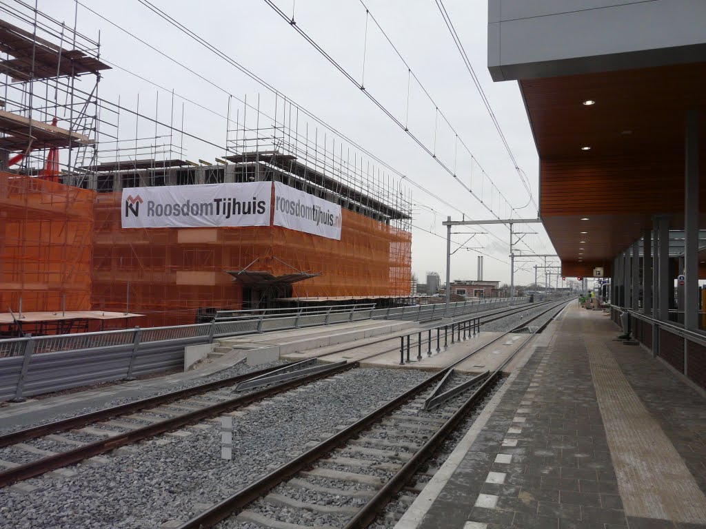 Station Houten-Castellum, zicht op noorden, Houten by David Jimmink