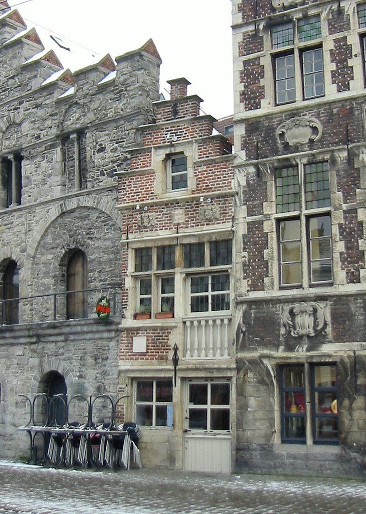 Gent - Graslei: the little Tax-house (1682) by Peter Maes