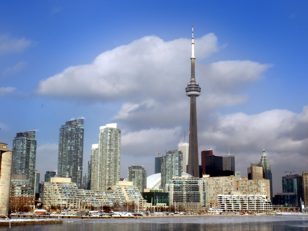 Toronto skyline by globe1973