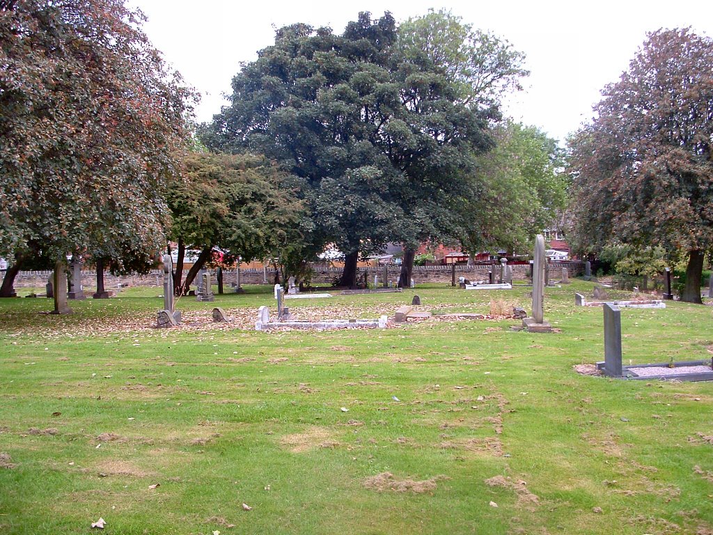 St Edmunds Cemetery by phw26