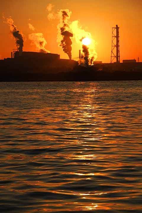 Shortly after sunrise, view from Umishibaura Station by nutakku