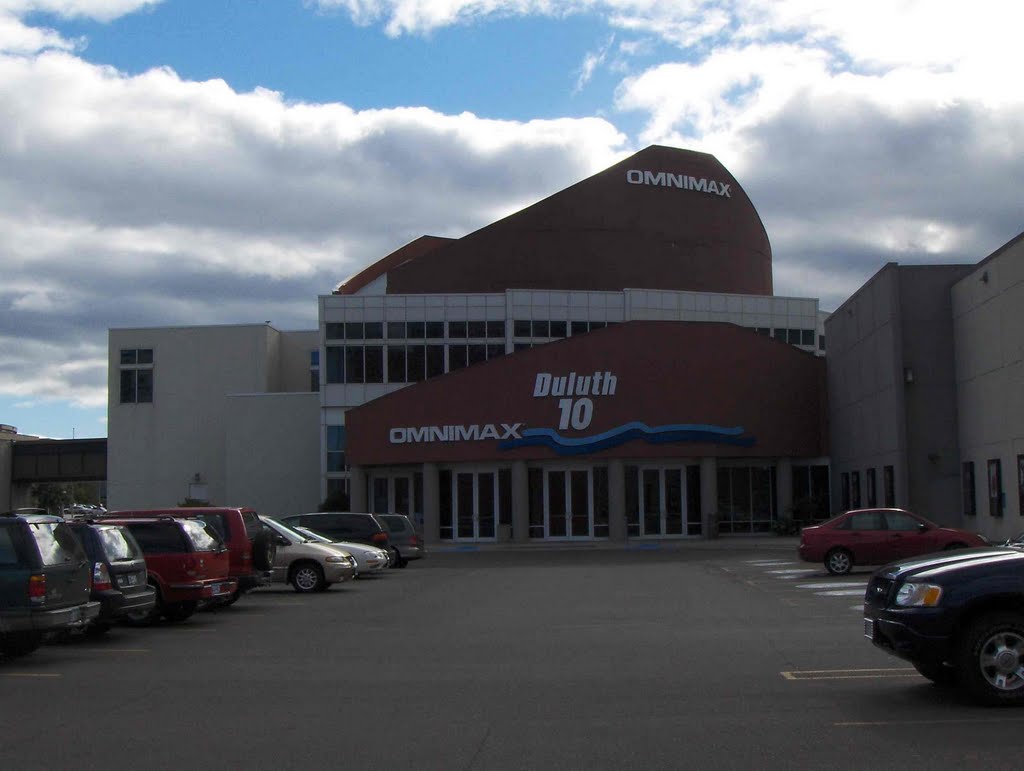 Duluth OMNIMAX Theatre, GLCT by Robert Maihofer, Great Lakes Casual Traveler