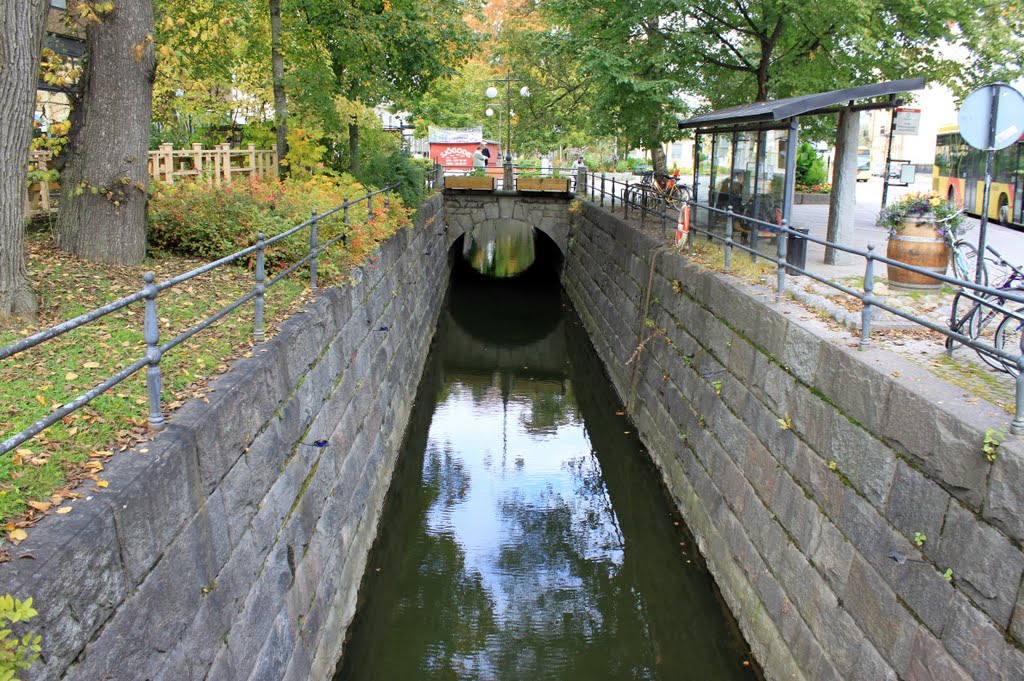 Lillfjärden Kanal (1) by bc_harry