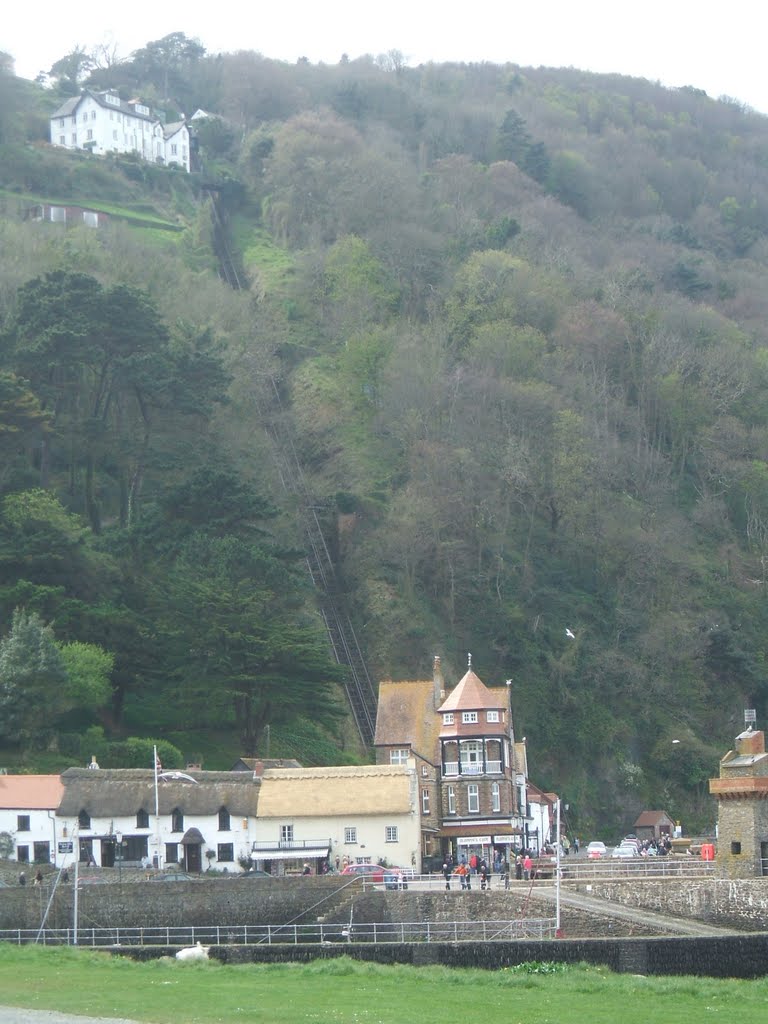 Lynton and Lynmouth Cliff Railway by bcfczuluarmy