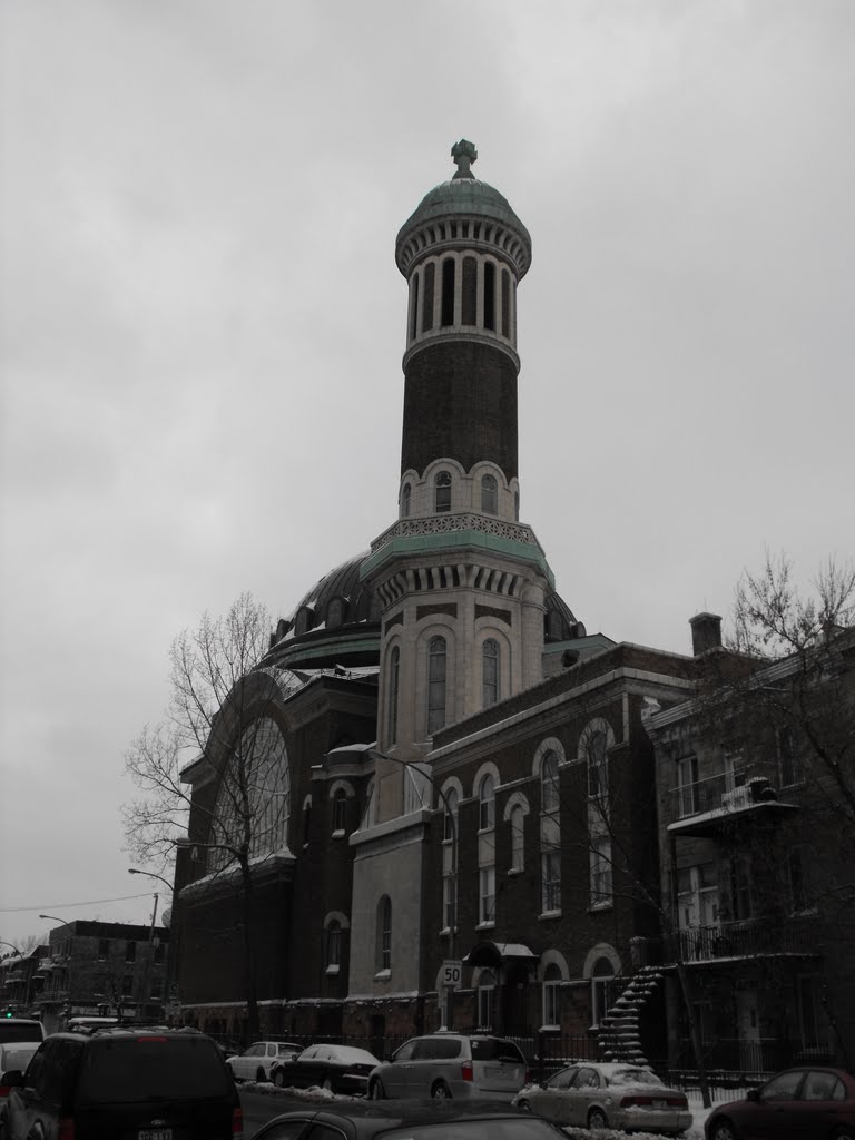 St Michael and St Anthony Church in Montreal by pegase1972