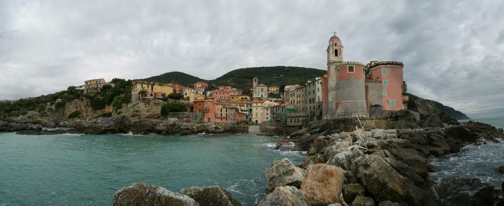 Tellaro by attilio giacchè