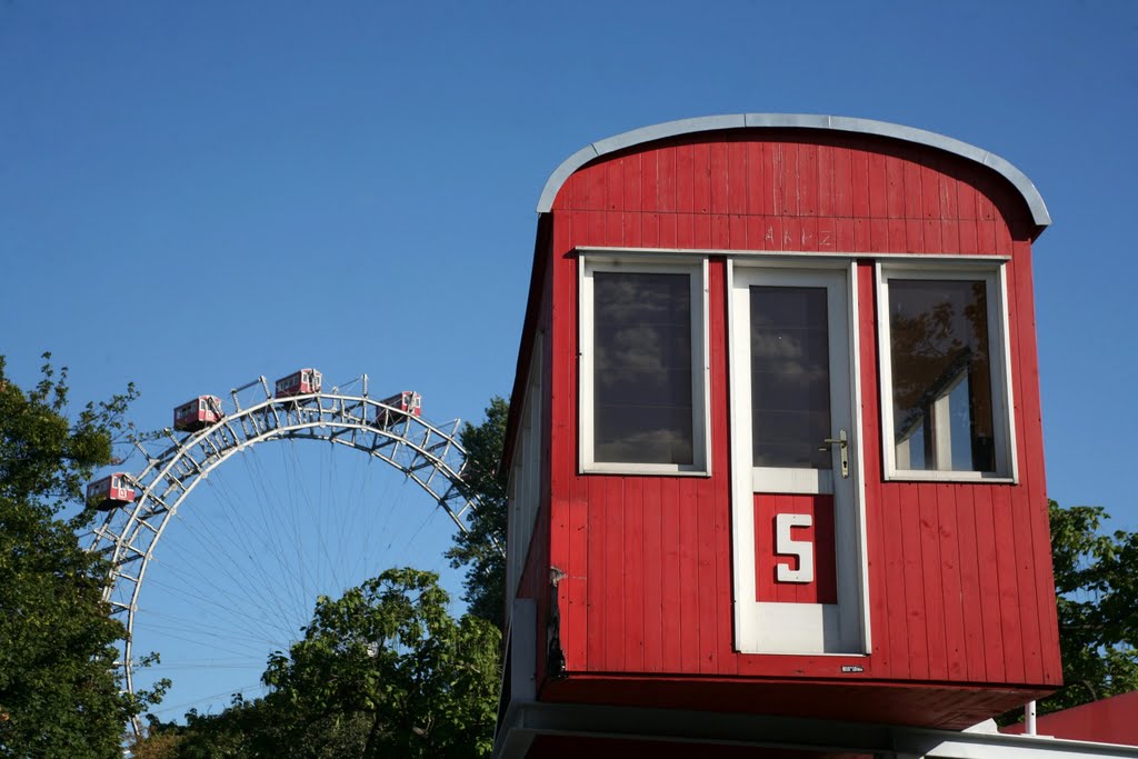 Wiener Riesenrad, Wurstelprater, Wiener Prater, Leopoldstadt, Wien, Österreich by Hans Sterkendries