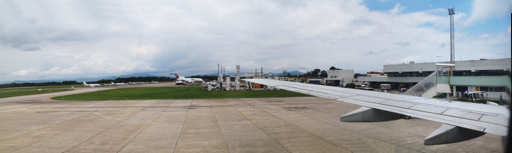 Aeroporto de Florianópolis by Aratani