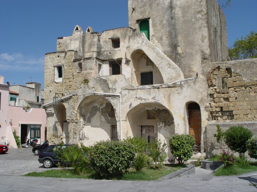 Tipica casa procidana (Casa del belvedere)isola di  Procida by linodandrea