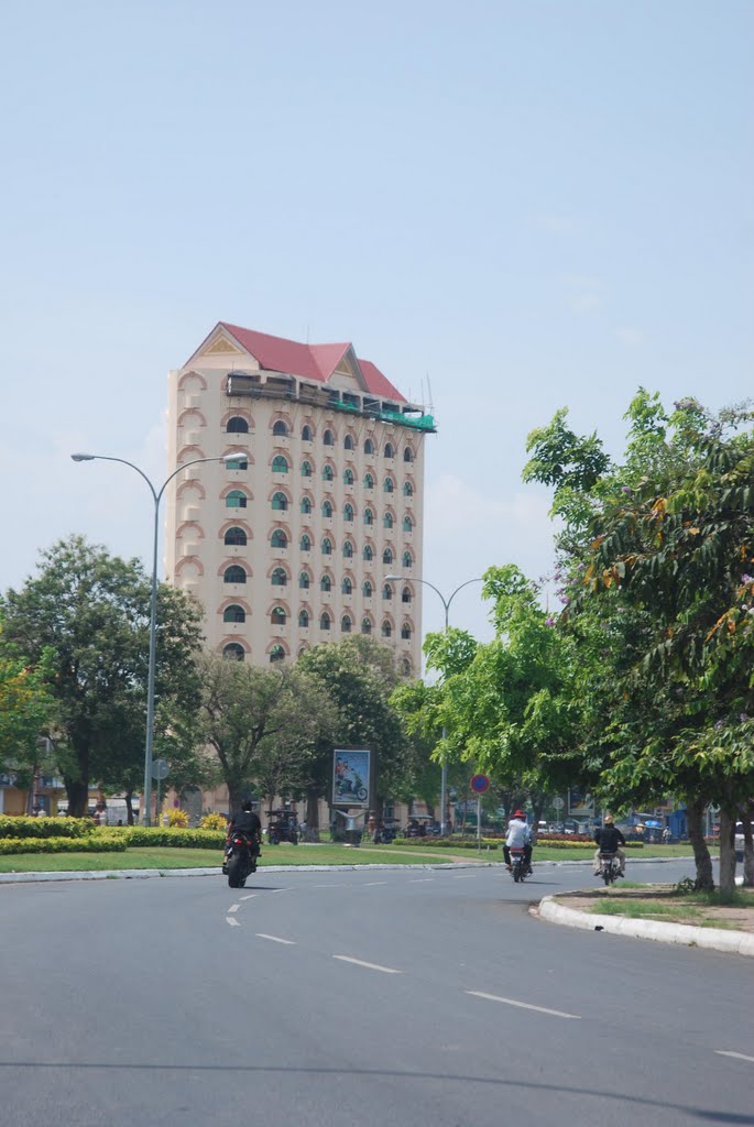 Sangkat Chakto Mukh, Phnom Penh 12207, Cambodia by Vichheka SOK