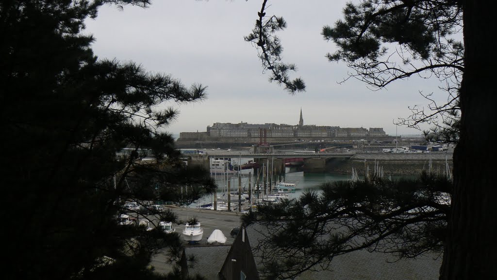 St-Malo, France by JP.GUYOMARD