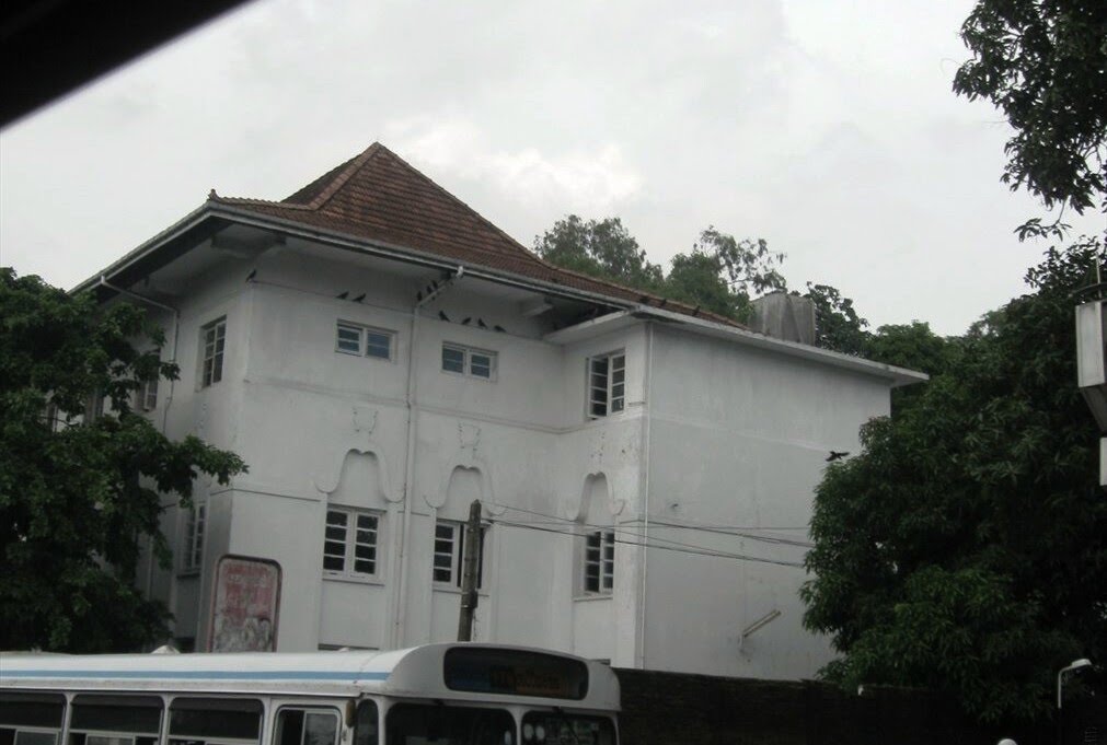 Ananda College, ආනන්ද විද්යාලය by Saltha Dsevenii