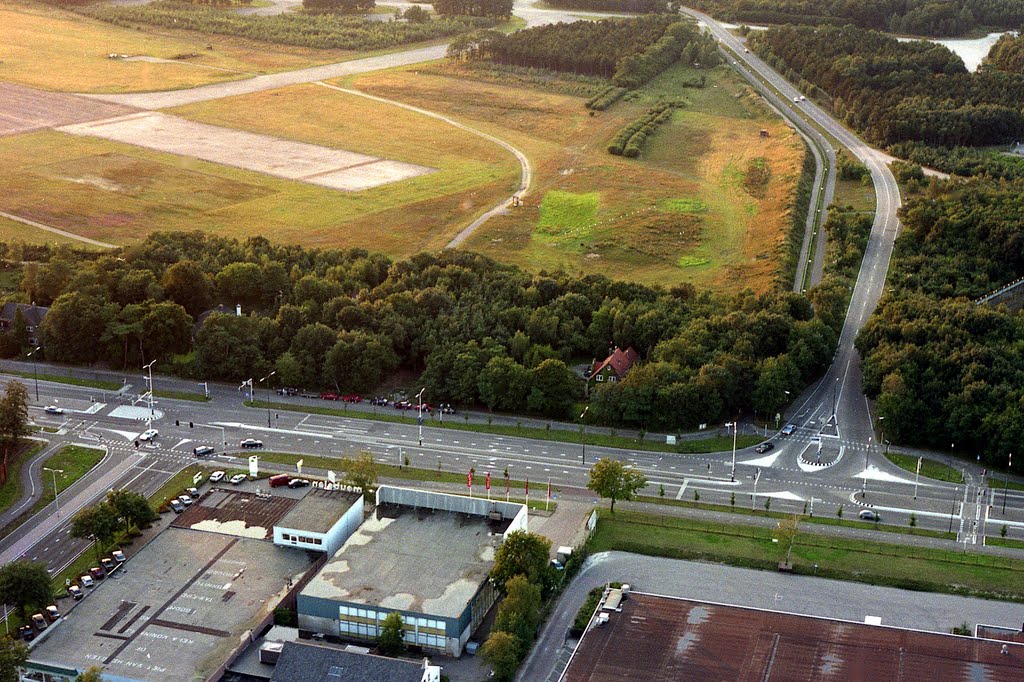 Soesterberg - Amersfoortsestraat en Van Weerden Poelmanweg by J.G. Nuijten