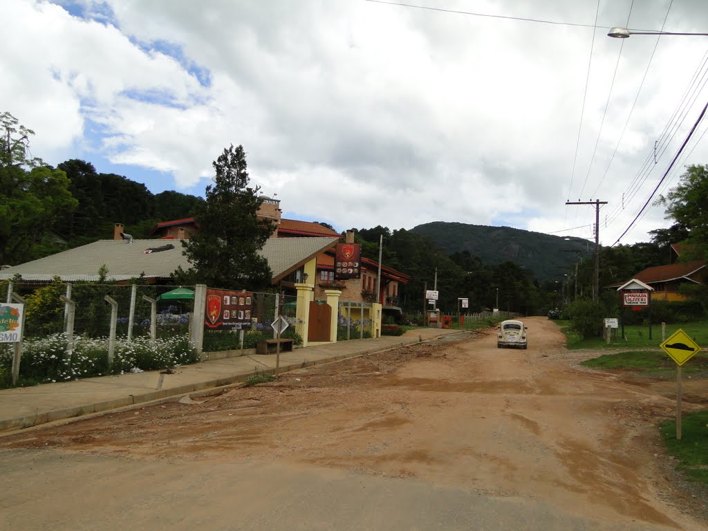 Distrito de Monte Verde, Camanducaia, MG - Brasil - foto 19. by joão humberto sumere