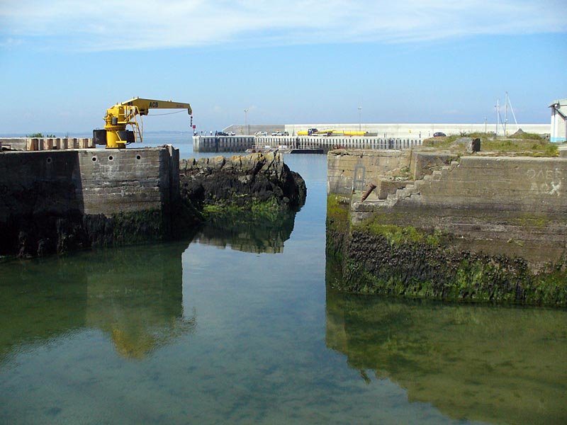 The old Clogher Head Harbour by Bestia