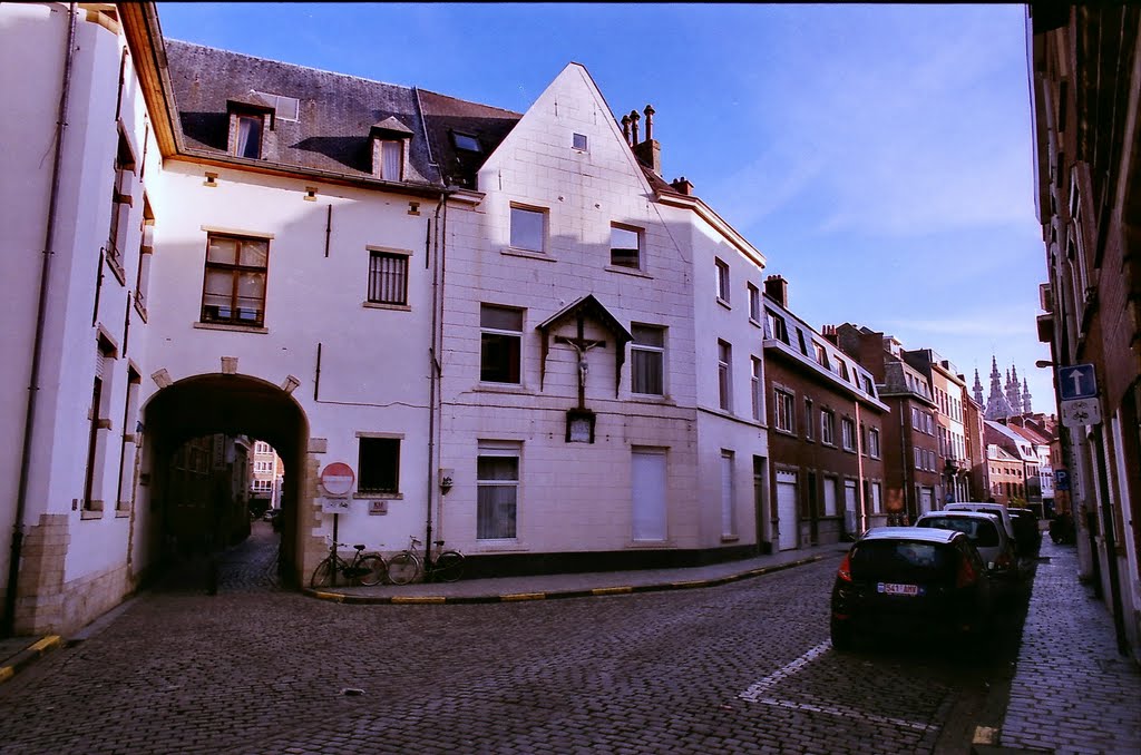 Leuven Drinkwaterstraat by Ivo Stroobants