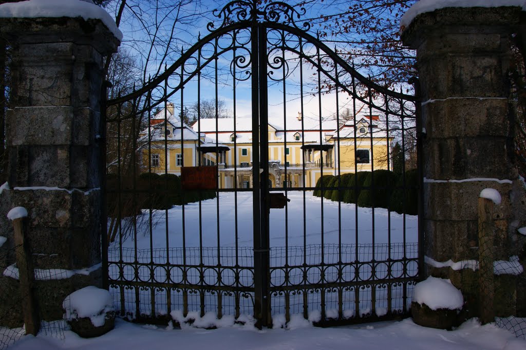 St. Georgen im Attergau, Schloss Kogl. by gansterer