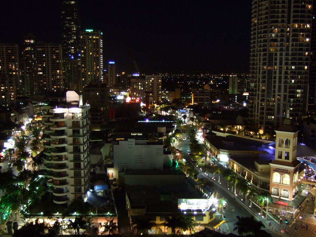 Surfers Paradise - Gold Coast by peka84