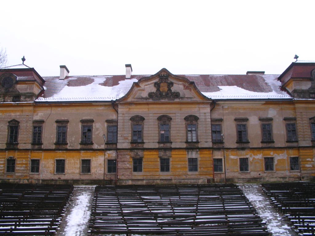 Pápa, Gróf Eszterházy Károly Kastély- és Múzeum by János Horváth (renau…