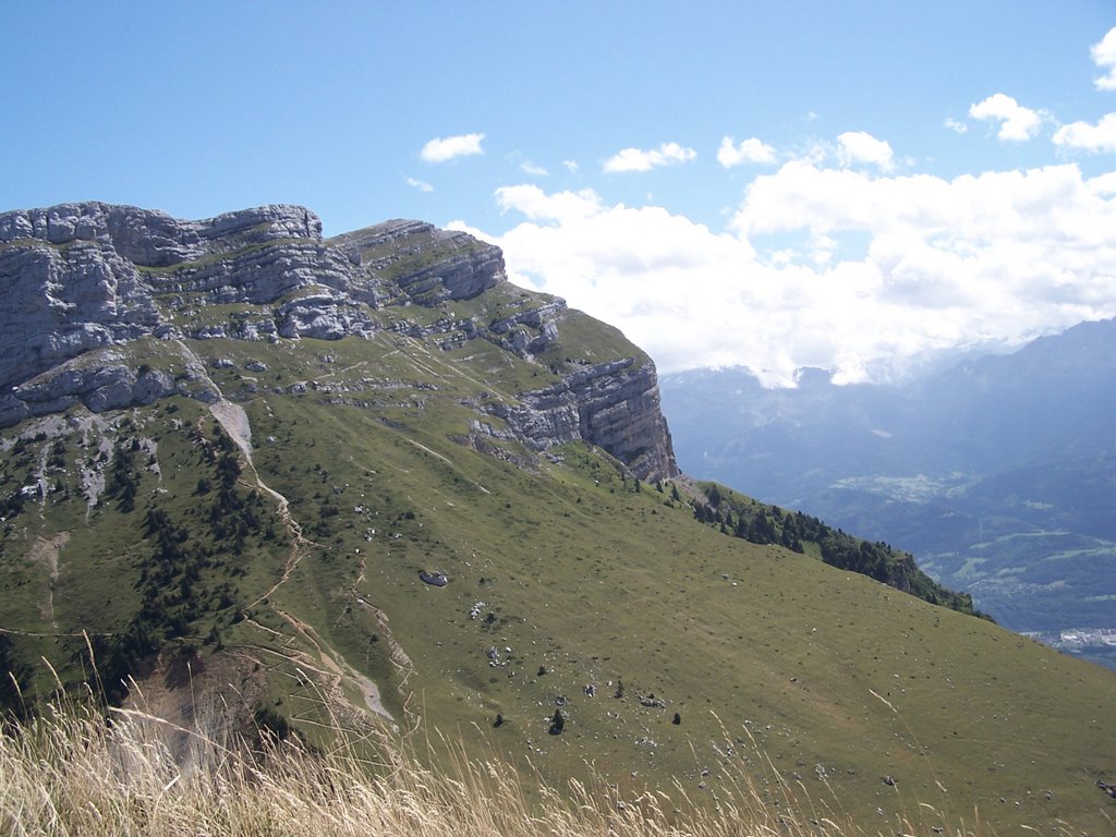 Dent de Crolles vue du col de Pravouta by Eric.L