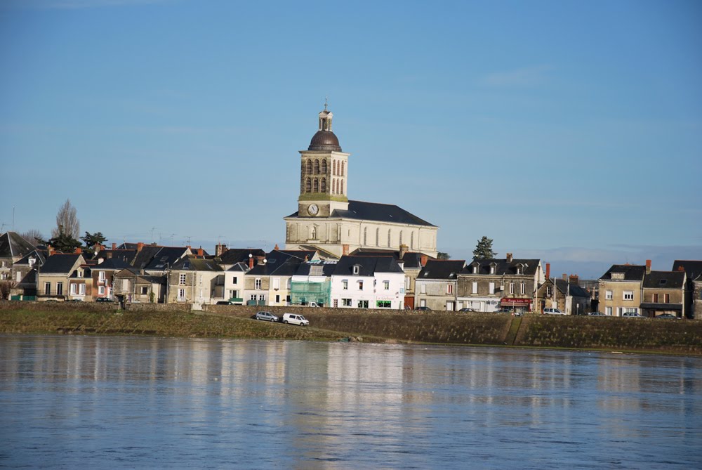 Saint Mathurin sur Loire un village sur la Grande Levée en rive droite de la Loire - D55- Saint-Rémy-la-Varenne (49) Maine et Loire- Pays de la Loire // 144.9 - 29 by Gilles RAIMBAULT