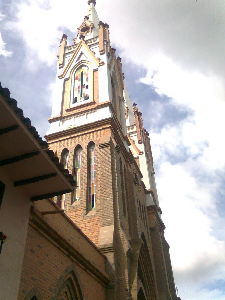 Iglesia marsella by johnjohnsonmar