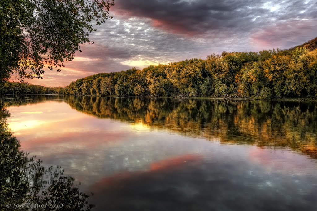 Potomac River Sunset by Tom Lussier Photography