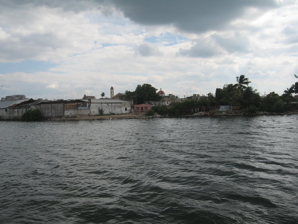 Vista a catedral desde bahia by Velazquez