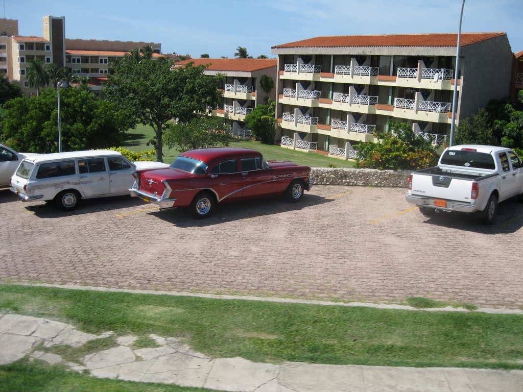 Varadero, Cuba by ROLY63