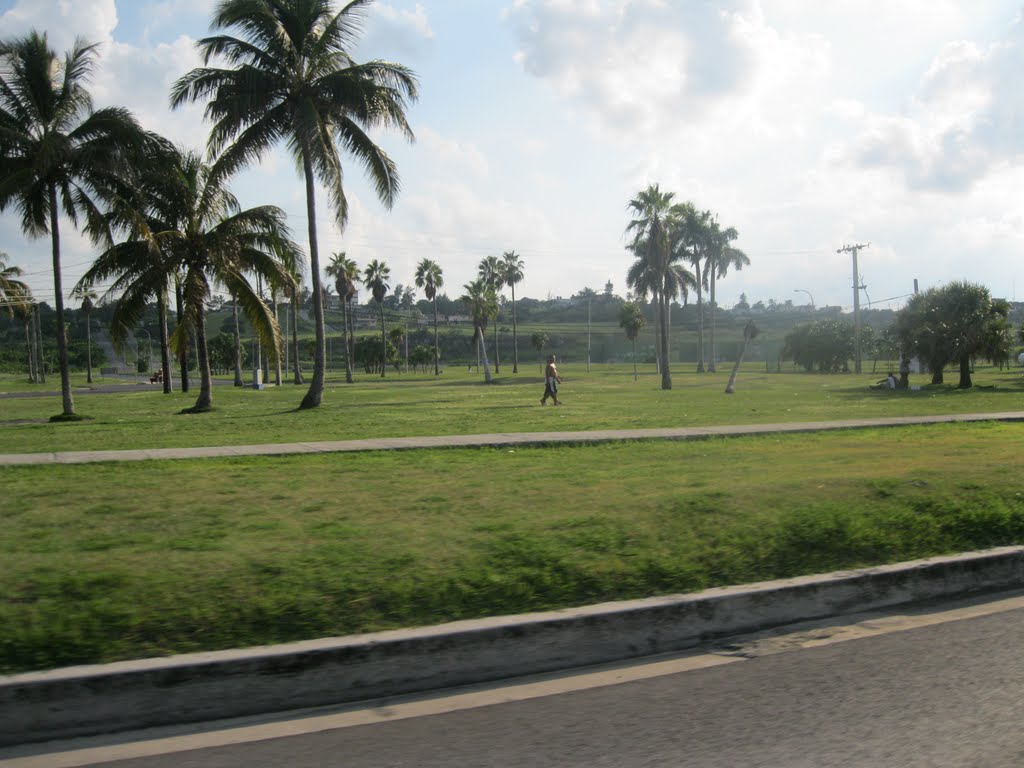 La Habana del Este, Havana, Cuba by ROLY63