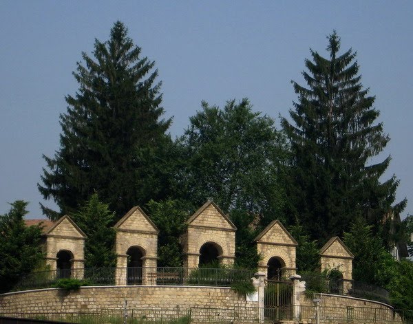 Atripalda (AV) - Cappelle della Via Crucis by kappaò