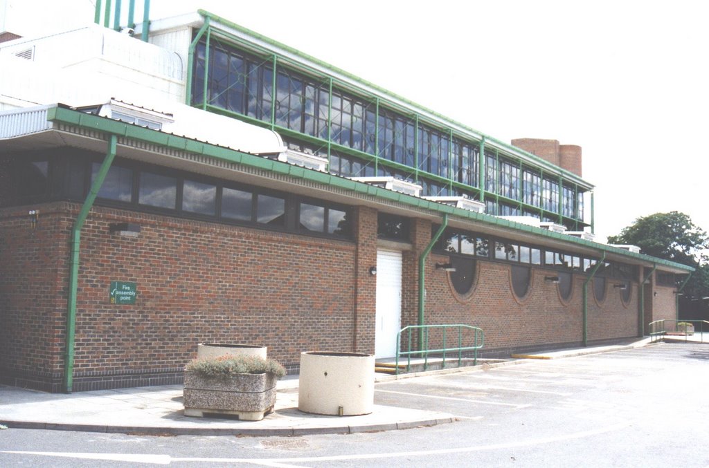 THE SOPWITH BUILDING NAMED AFTER THE WORLD WAR ONE PLANE.COMPUTER ROOMS AND LECTURE ROOMS by CLIVE BAILEY