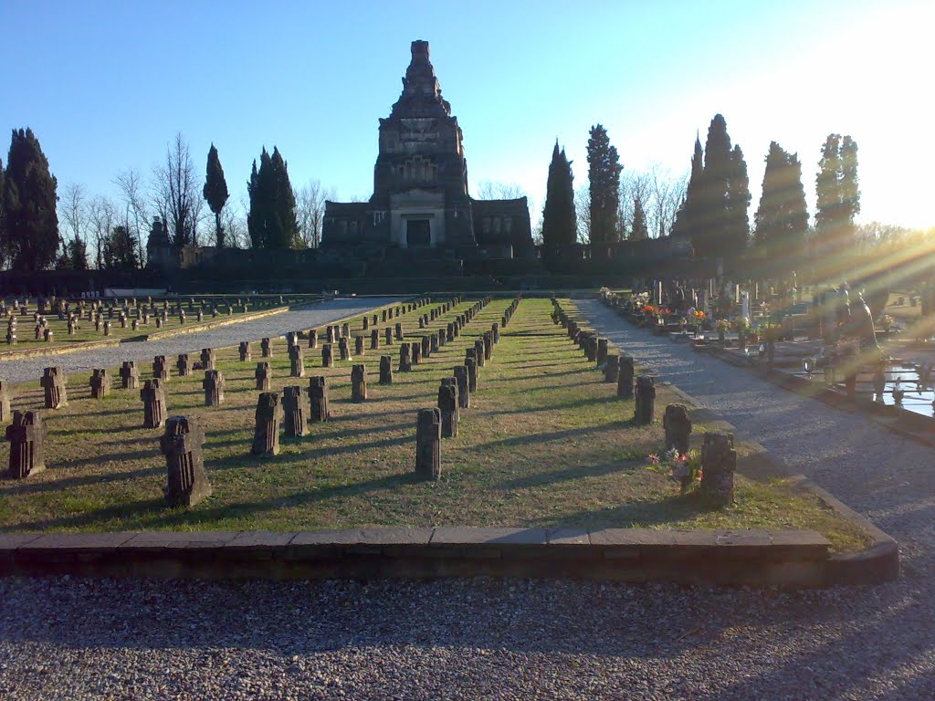 Cimitero Crespi by fodeco53