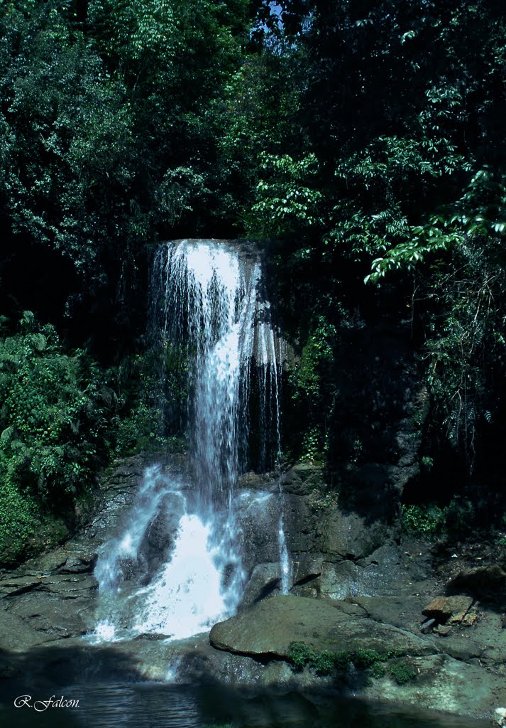 Salto Collazo by Vagabundo750