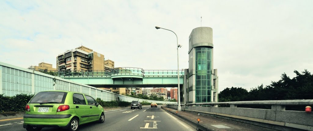 108, Taiwan, 台北市萬華區騰雲里 by imagingcity.taipei