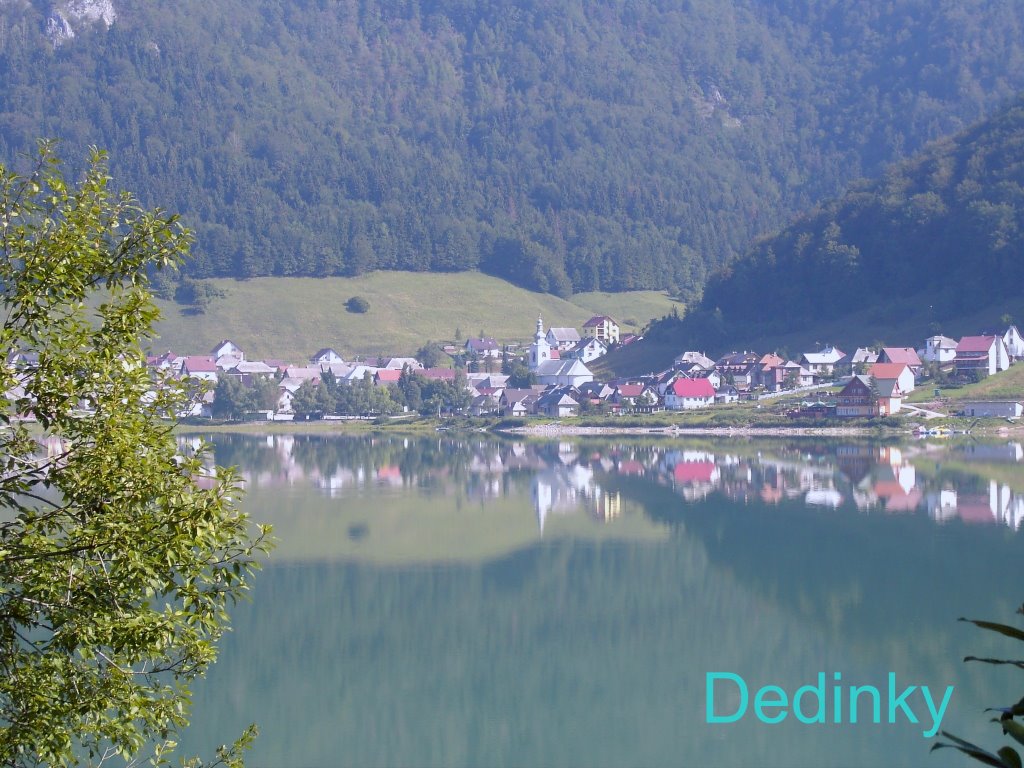 Dedinky reflected in Lake by johandegrieck