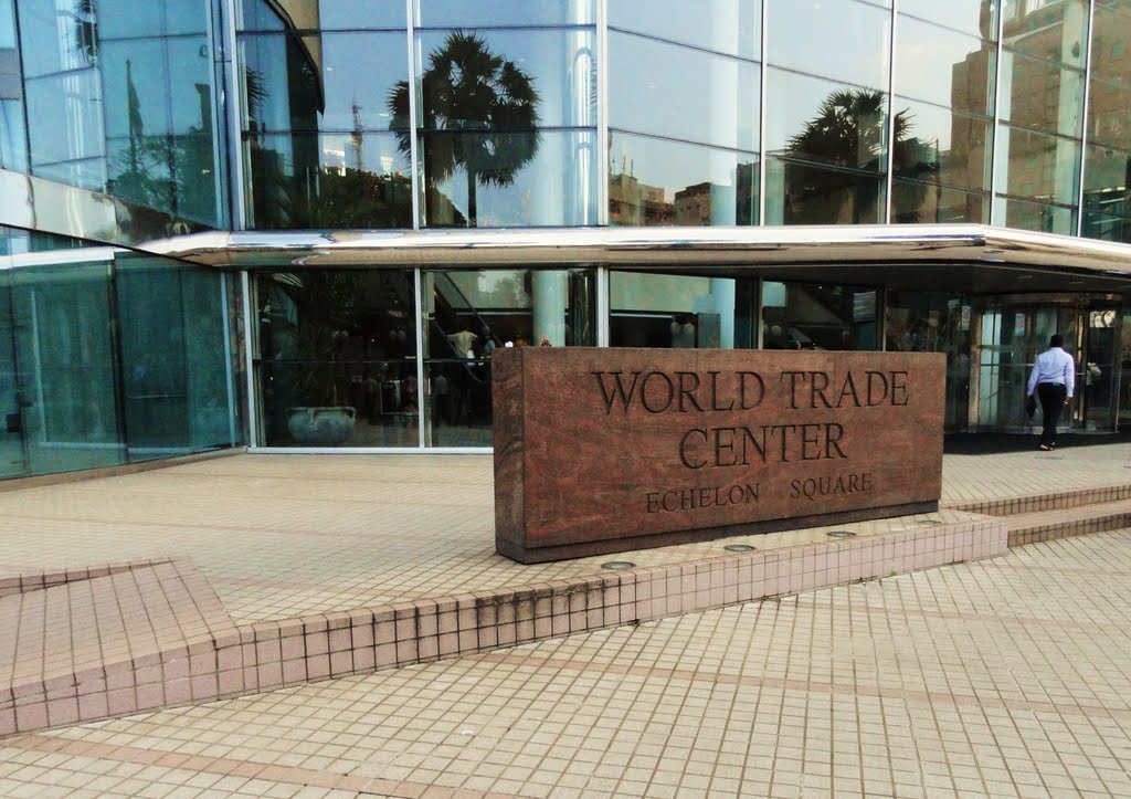 World trade Centre - Colombo by Abdul Razzak Lakhani