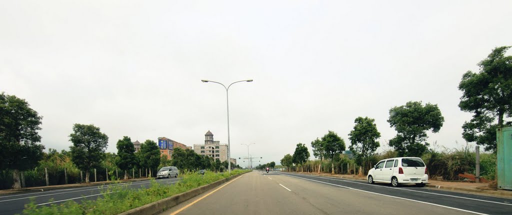 New Taipei, Banqiao District, New Taipei City, Taiwan by ImagingTaipei10