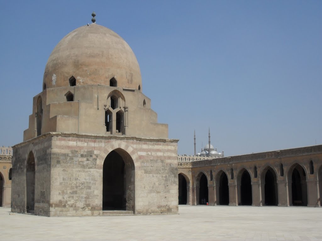 Inside Ibn Tulun mosque. by Simon Shaw