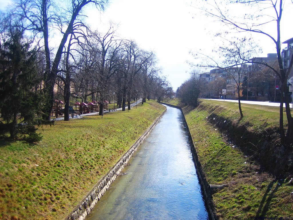 Moat, Bernolákov sad, Trnava, Slovakia by NovHeaven