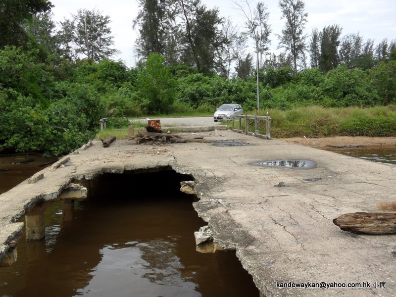 汶萊都東區域,Pekan Tutong,JALAN KUALA TUTONG,SUNGAI TUTONG by KAN PAI WAI